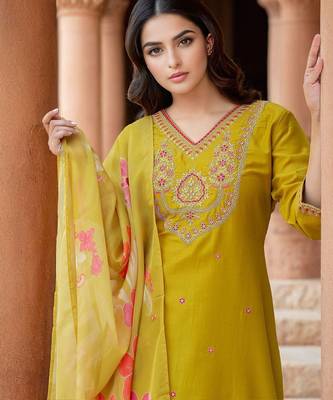 Mustard Cotton Blend Ethnic Motifs Embroidered Thread Work Kurta with Trousers & Dupatta 2