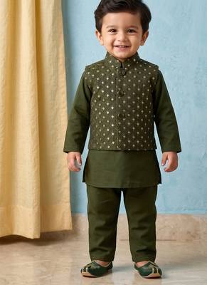 Boy's green blended cotton ethnic kurta pajama set with embroidered nehru jacket 1