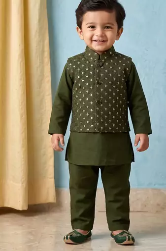Boy's green blended cotton ethnic kurta pajama set with embroidered nehru jacket