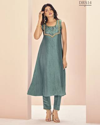 Aqua hand work sleeveless kurta set 1