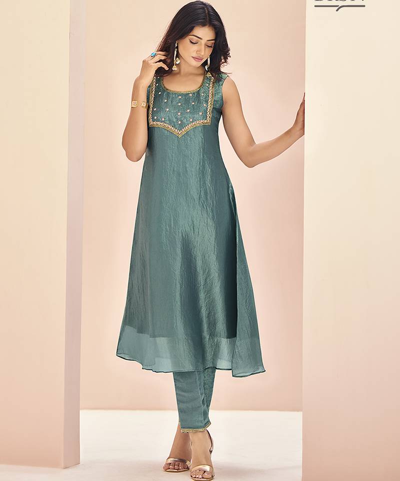 Aqua hand work sleeveless kurta set