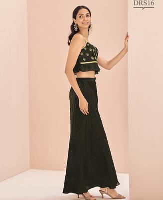 Classic black hand work crop top palazzo set 2