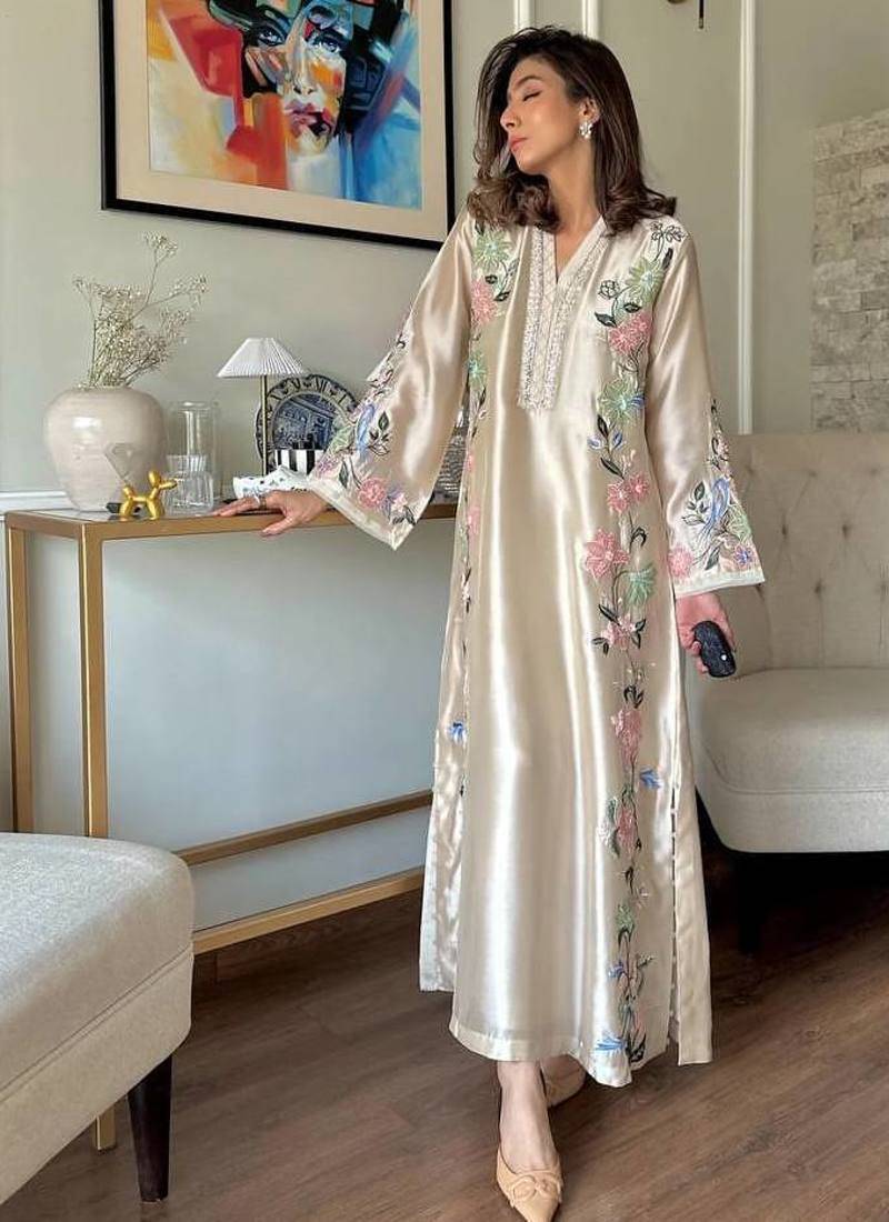 Off White Color Embroidery And Sequence Work Silk Blend Kaftan Salwar Suite