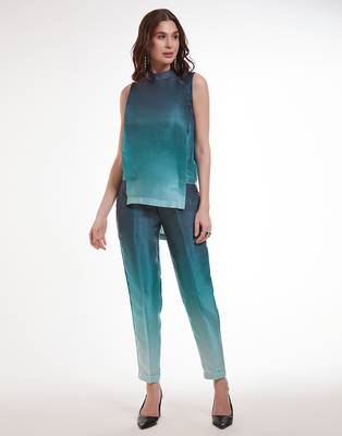 Blue gradient sleeveless pants set 2
