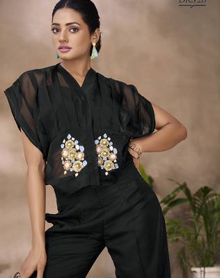 Chic black handworked top trousers set 3