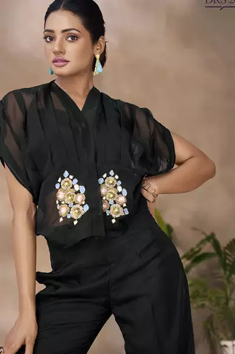 Chic black handworked top trousers set
