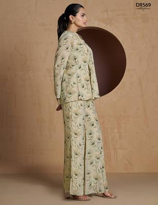 Elegant beige floral printed a-line top with flared palazzo co-ord set 3