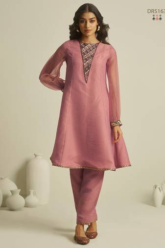 Peach pure tissue geometric hand-work round kurta set with matching bottom