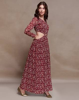 Maroon paisley print cutout maxi dress 3