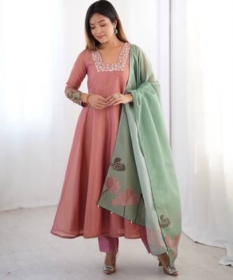 Peach pure tissue anarkali suit with handwork and printed organza dupatta 2