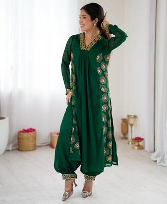 Dark green floral embroidered georgette kurta balloon pant set with elegant detailing 2