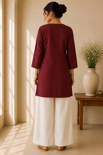 Maroon cotton plain casual kurta set for women