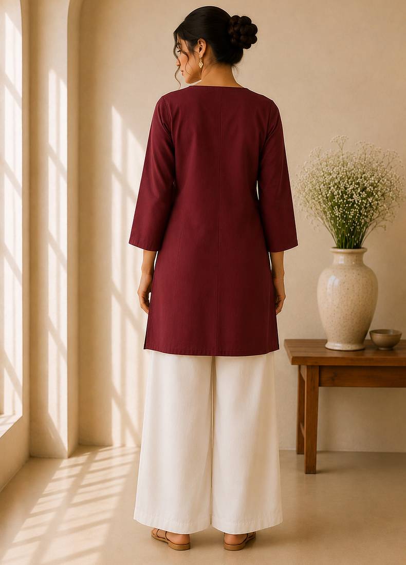 Maroon cotton plain casual kurta set for women