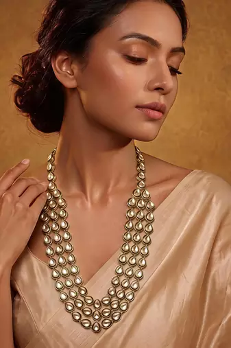 Green kundan necklace for women – traditional wedding jewellery