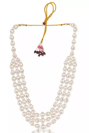 White kundan necklace for women – graceful ethnic accessory