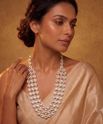 White kundan necklace for women – graceful ethnic accessory 4