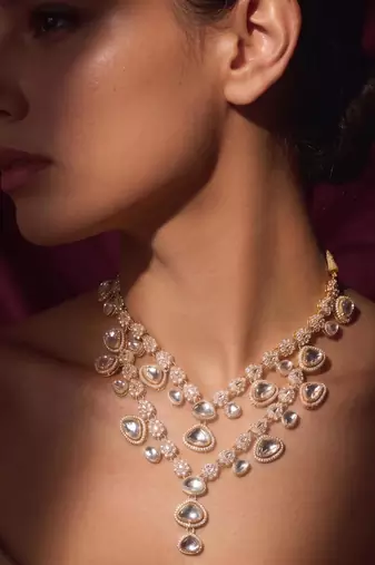 White kundan necklace for women – timeless festival jewellery