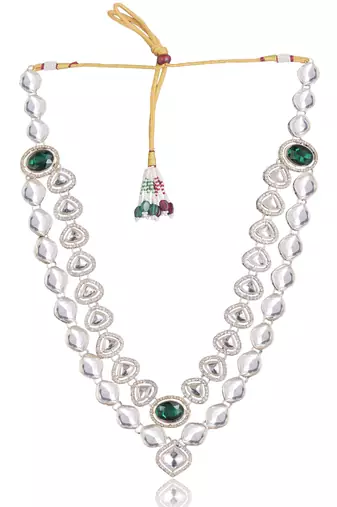 Green kundan necklace for women – stylish traditional jewellery