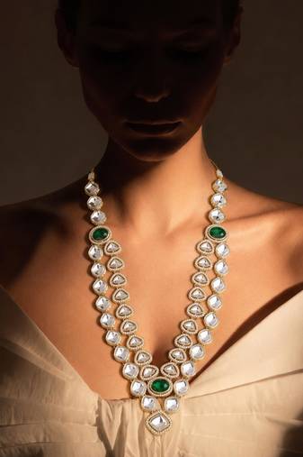 Green kundan necklace for women – stylish traditional jewellery