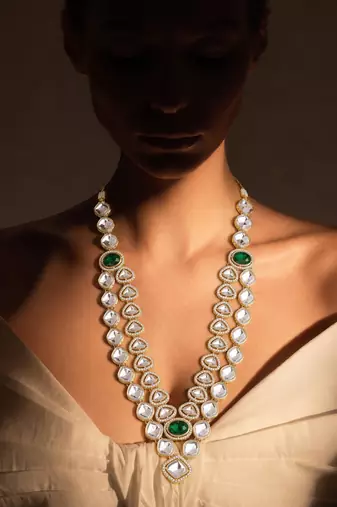 Green kundan necklace for women – stylish traditional jewellery