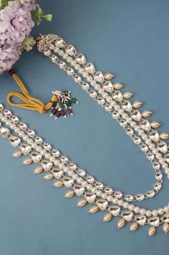 Gold kundan pearl necklace for women – grand celebration accessory