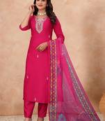 PINK EMBRODEIRY WORK WITH DIGITAL DUPATTA AND FABRIC COTTON BLEND KURTI PANT DUPATTA SET