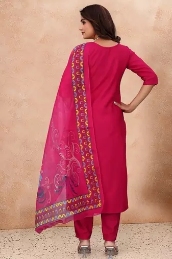 PINK EMBRODEIRY WORK WITH DIGITAL DUPATTA AND FABRIC COTTON BLEND KURTI PANT DUPATTA SET