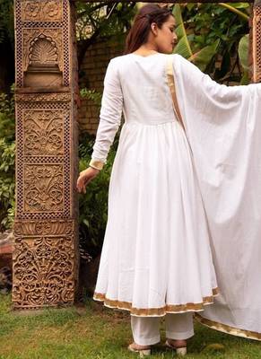 White cotton plain anarkali kurta set with dupatta for women 3