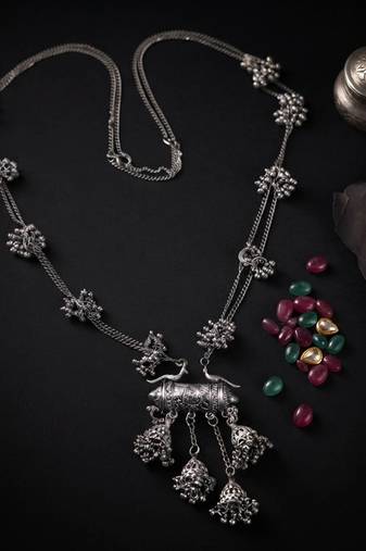 Traditional silver color oxidised necklace