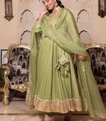Green silk blend plain anarkali kurta set with dupatta for women