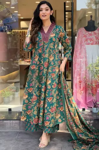 GREEN FLORAL DIGITAL PRINT DESIGN AND COTTON BLEND FABRIC ANARKALI KURTI PALAZZO DUPATTA SET