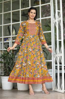 Reyon mustrad anarkali gawn 1