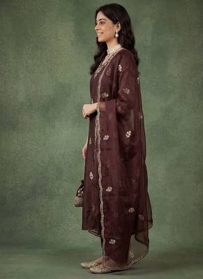 BROWN EMBRODEIRY WORK WITH COTTON BLEND KURTI PANT DUPATTA SET 4