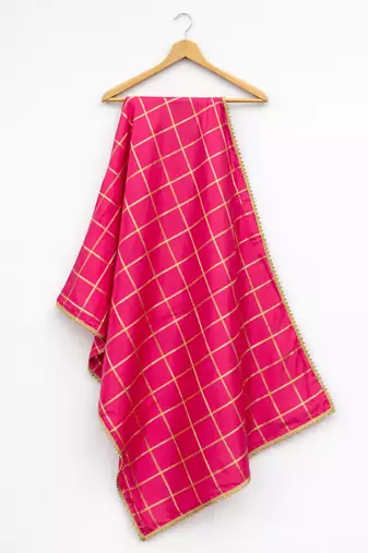 Checks dupatta