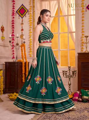Green Lightweight Navratri Lehenga Choli Set 3