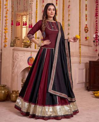 Multicolor Chinon Navratri Lehenga Choli Dupatta Set 2