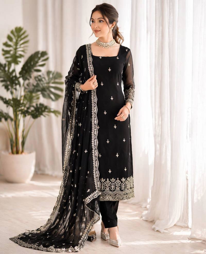 Black georgette thread embroidery kurta set