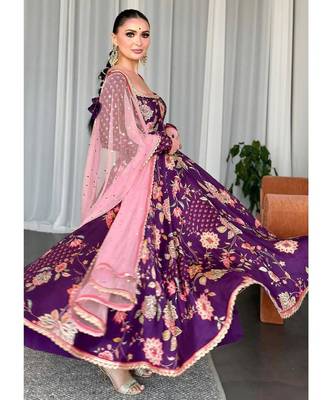 Purple georgette embroidered flared gown set 2