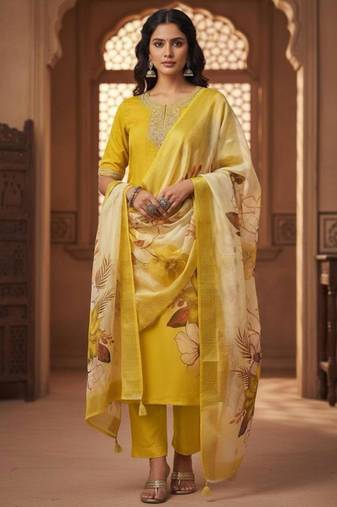 Yellow silk blend embroidered kurta set