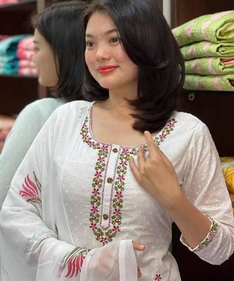 White organza embroidered kurta set 2