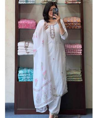 White organza embroidered kurta set 3