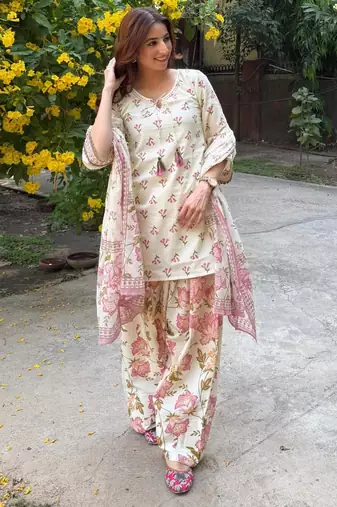 Off-white silk blend printed farshi salwar set