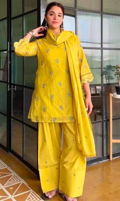 Dark-yellow chanderi embroidered palazzo set 1