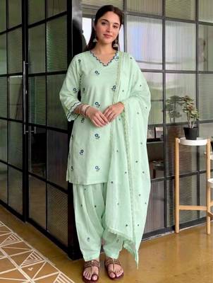 Light-green chanderi embroidered palazzo set 1