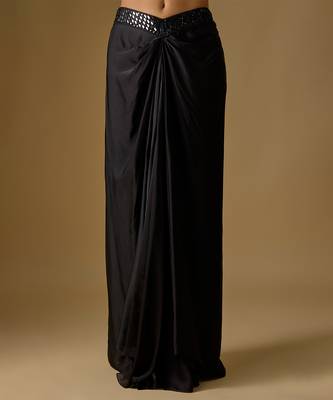 Black embroidered satin tulle jacket set 4