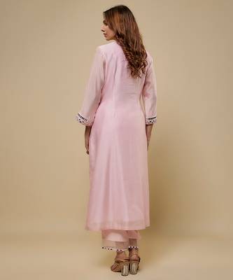 Blush pink embroidered chanderi muslin organza kurta set 2