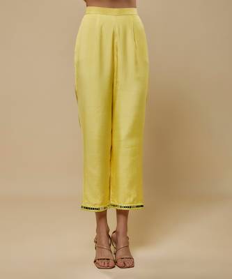 Butter yellow embroidered chanderi muslin organza kurta set 3