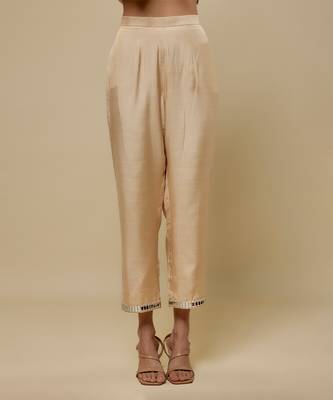 Beige embroidered chanderi muslin organza kurta set 3