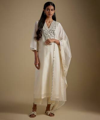 Ivory embroidered chanderi muslin organza kurta set 1
