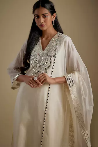 Ivory embroidered chanderi muslin organza kurta set
